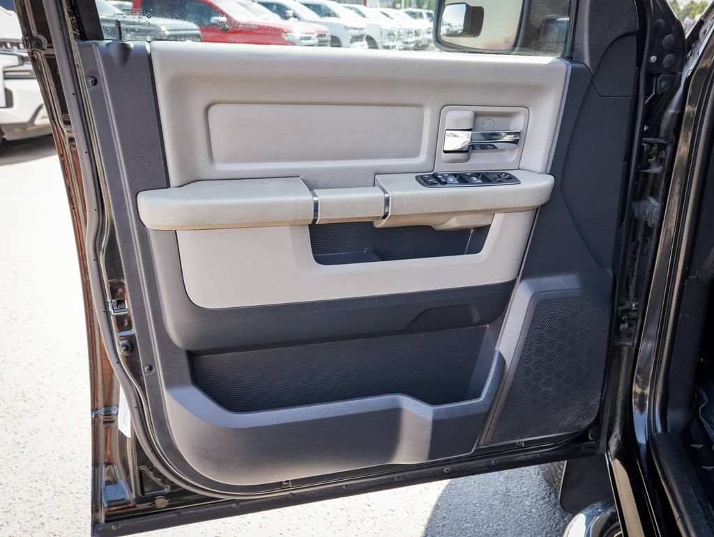 Used 2010 Dodge Ram 1500 Truck SLT w/ SLT Plus D←cor Group AWD/4WD image 16