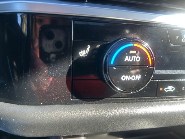 Used 2023 Nissan Pathfinder SL w/ SL Premium Package image 25