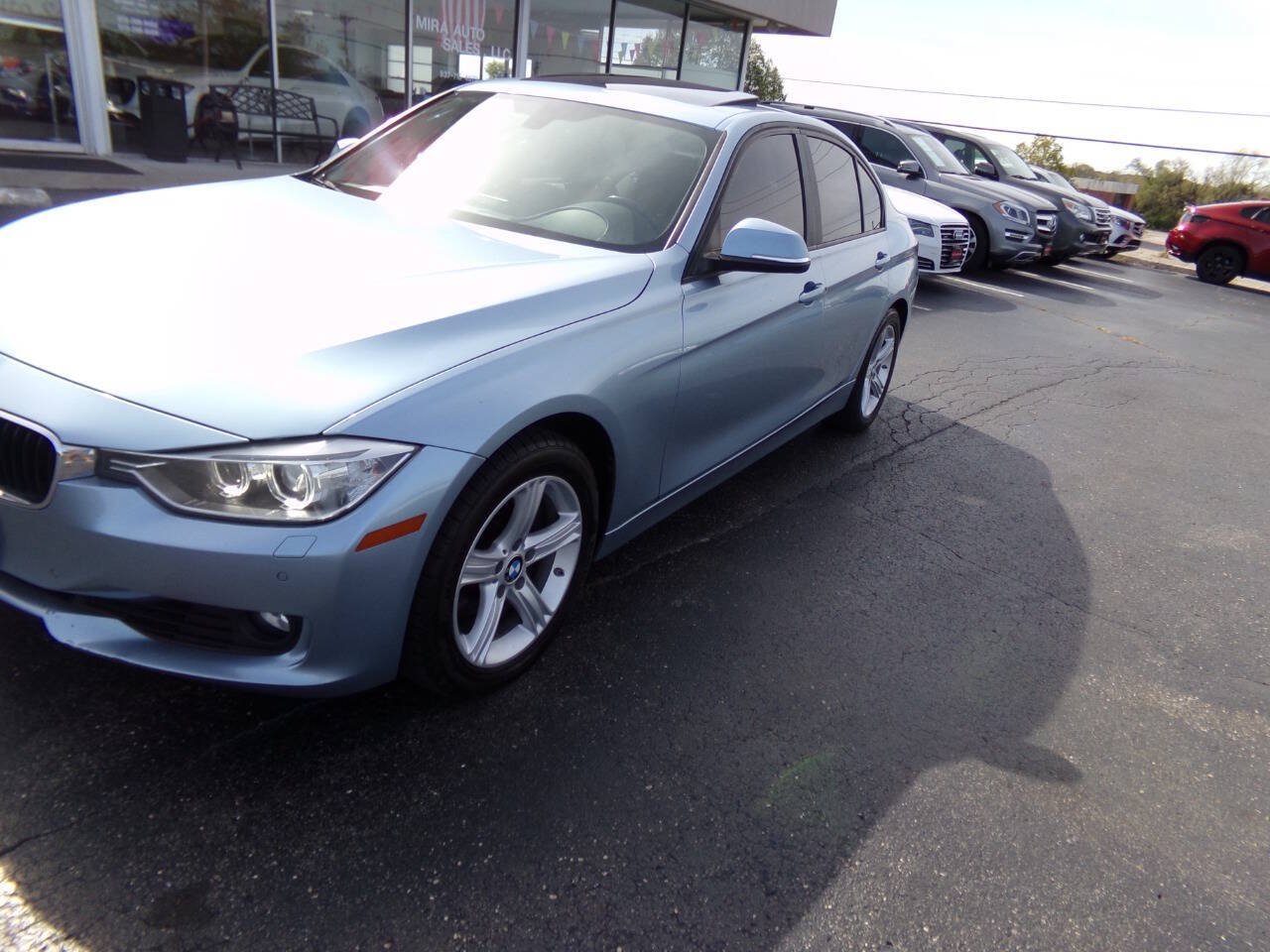 Used 2013 BMW 328i xDrive Sedan AWD/4WD image 32