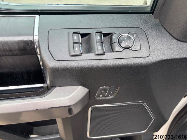 Used 2018 Ford F150 Platinum w/ Equipment Group 701A Luxury AWD/4WD image 17