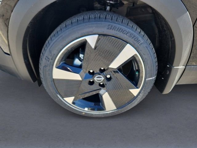 New 2025 Nissan Kicks SR w/ Illumination Package image 14