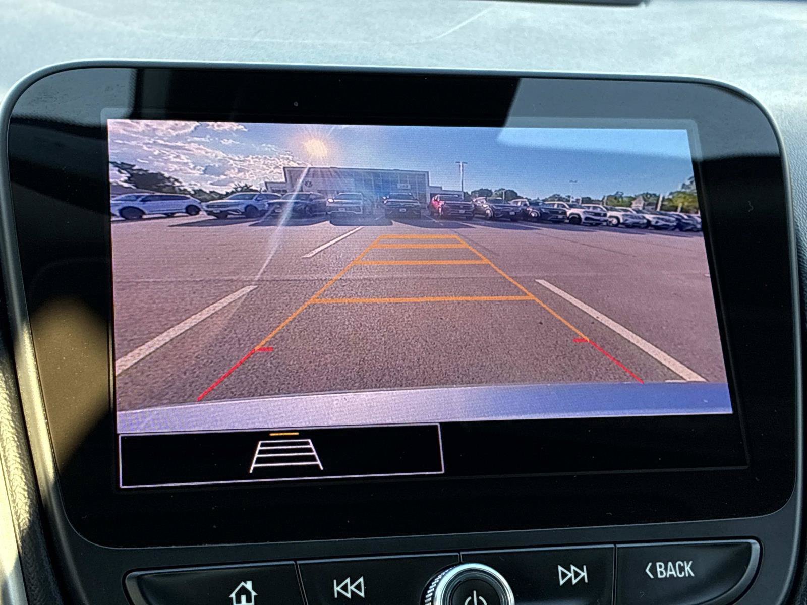 Used 2023 Chevrolet Malibu LT FWD image 35