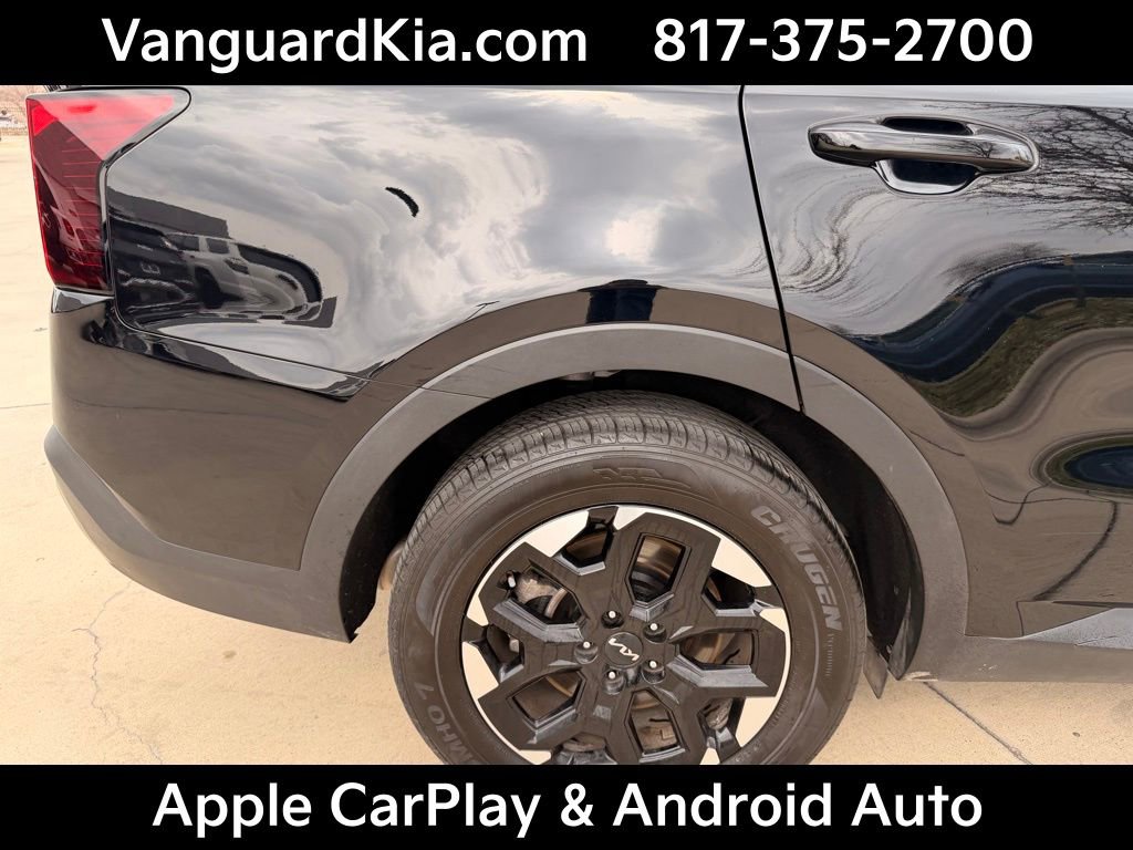 Certified 2025 Kia Sorento S w/ Panoramic Sunroof Package image 10