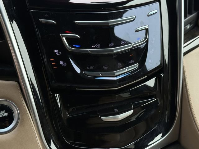 Used 2019 Cadillac Escalade ESV Platinum RWD image 18