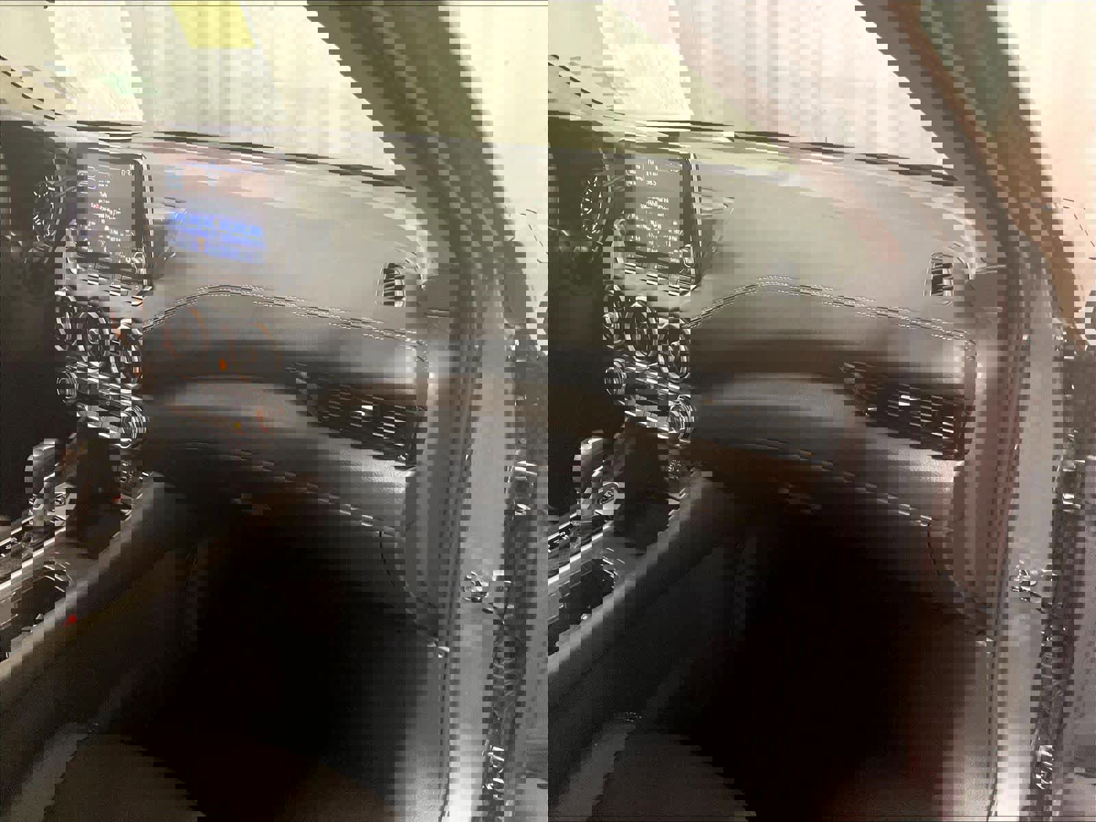 Used 2022 Nissan Sentra SV w/ Trunk Package image 13