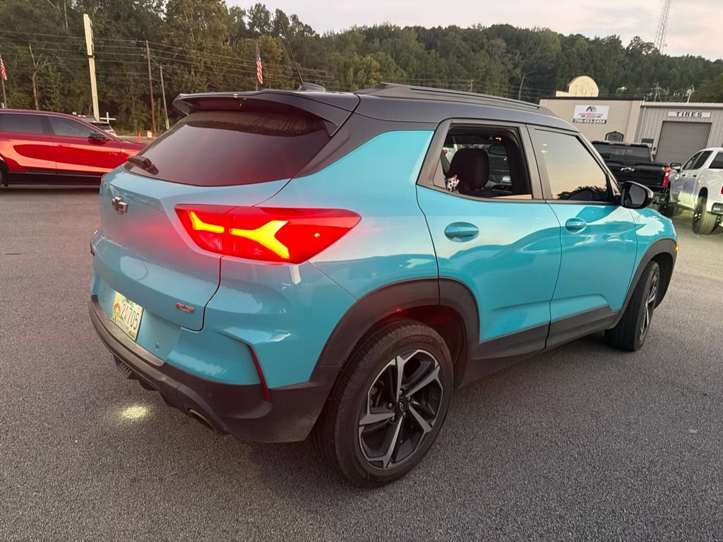 Used 2022 Chevrolet TrailBlazer RS w/ Sun and Liftgate Package AWD/4WD image 5
