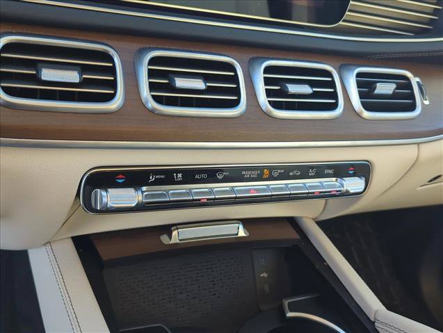 Used 2024 Mercedes-Benz GLS 450 4MATIC image 19