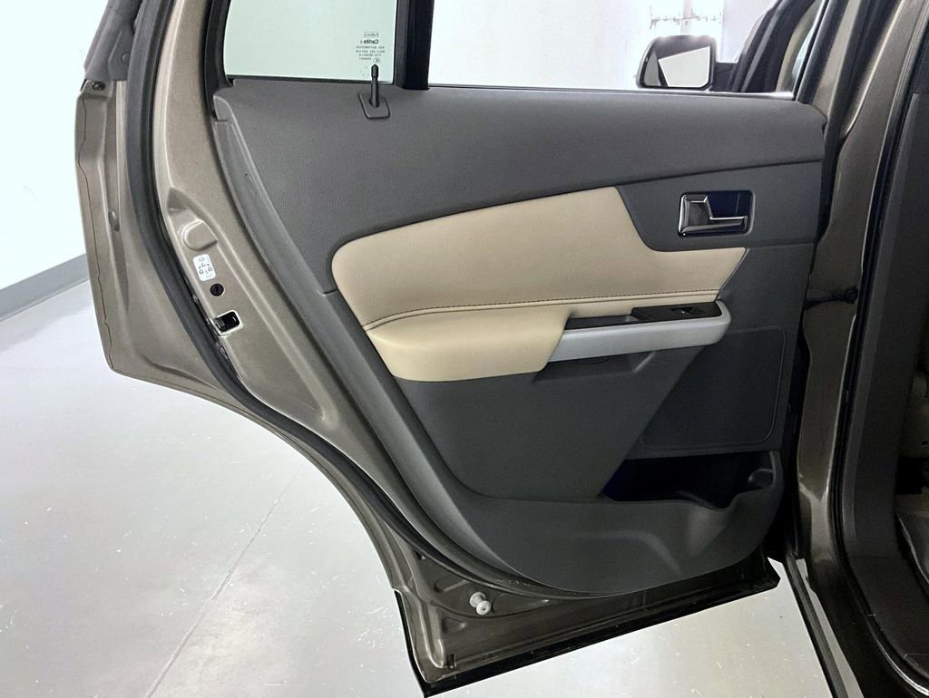 Used 2014 Ford Edge Limited w/ Driver Entry Package image 20