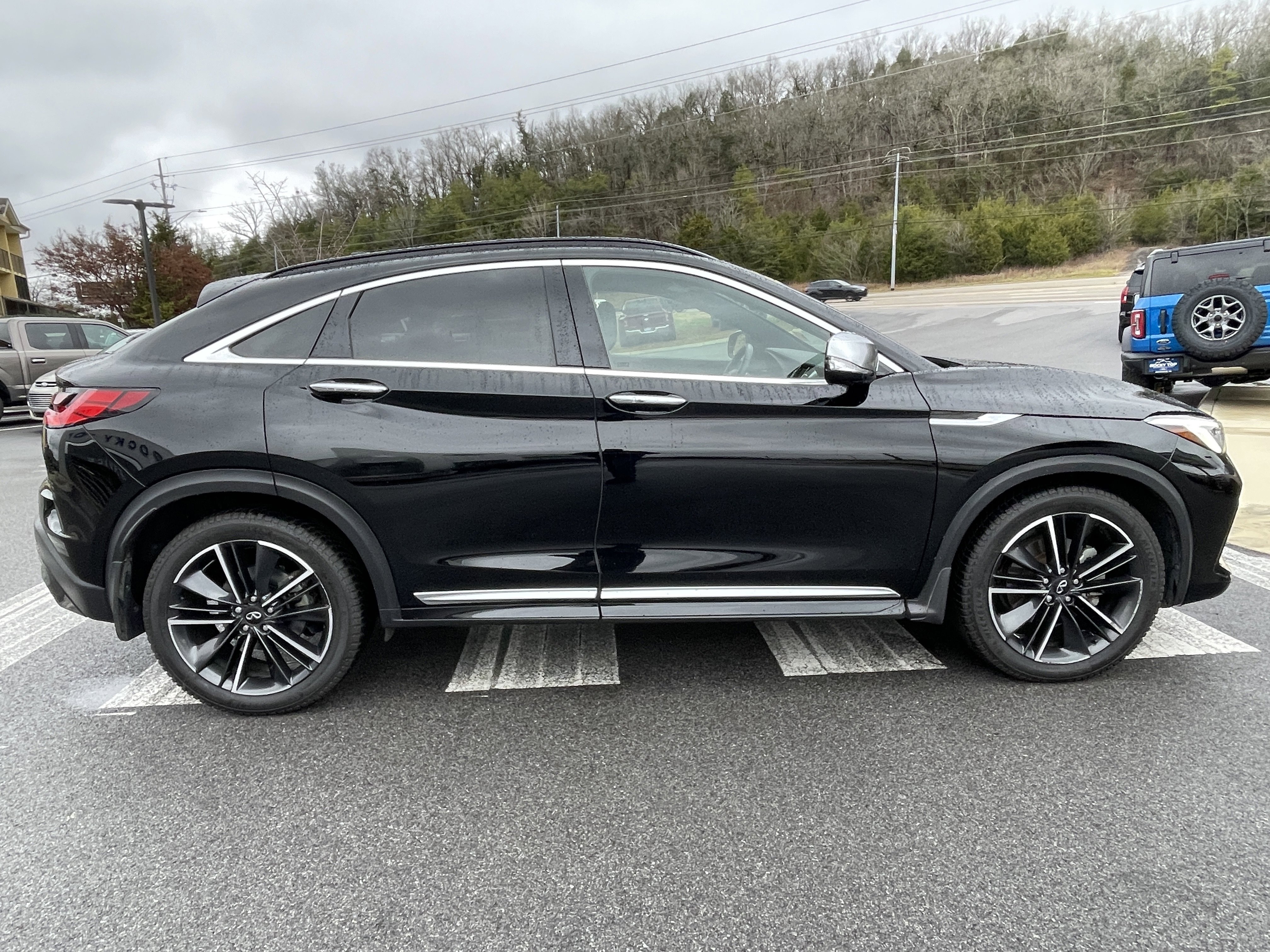 Used 2022 INFINITI QX55 Essential w/ Proactive Package image 4
