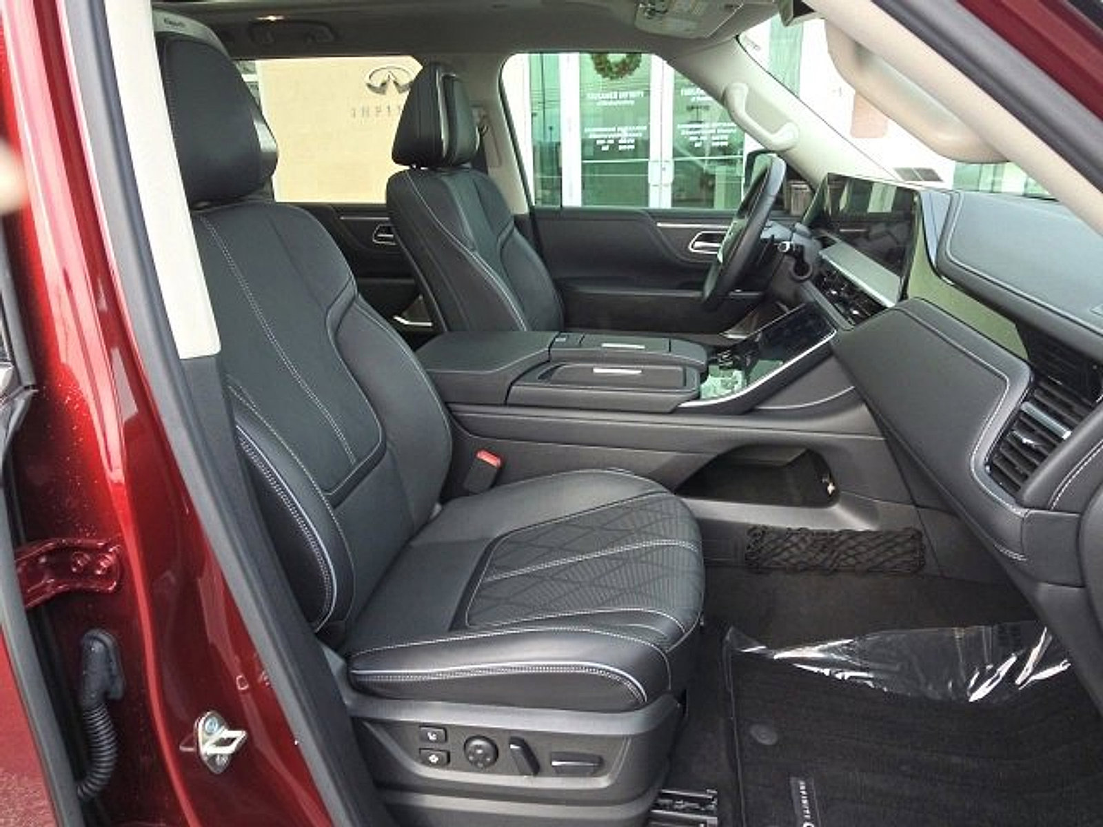 Certified 2025 INFINITI QX80 Sensory w/ Exterior Package image 18