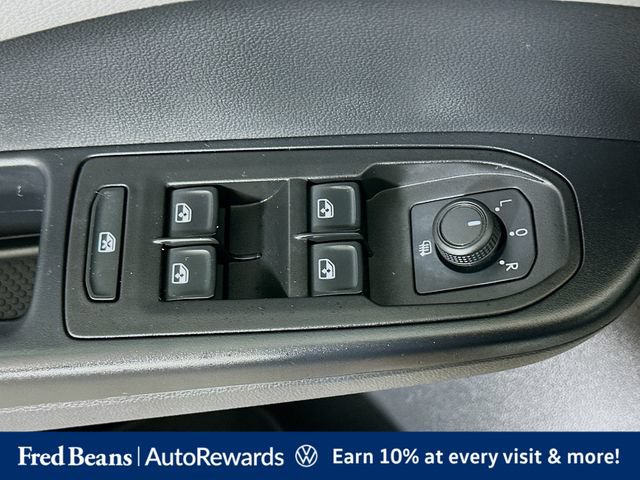 Used 2023 Volkswagen Taos SEL AWD/4WD image 24