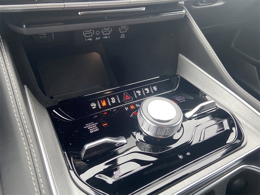 New 2025 Jeep Wagoneer Series II image 19