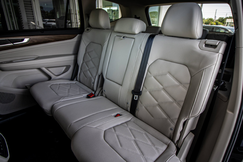 New 2026 Volkswagen Atlas SE FWD image 28