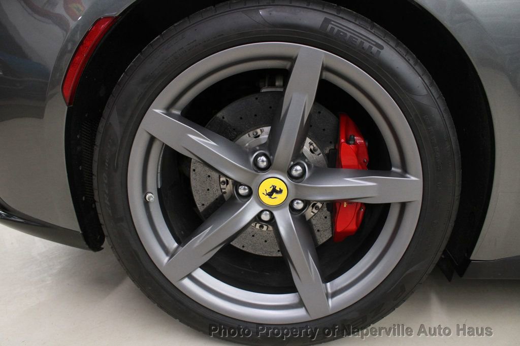 Used 2017 Ferrari GTC4Lusso AWD image 55