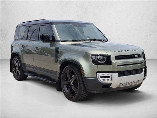 Used 2024 Land Rover Defender 110 S AWD/4WD image 3
