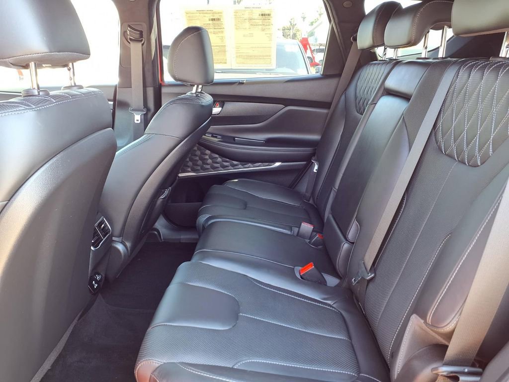 Used 2023 Hyundai Santa Fe Calligraphy FWD image 11