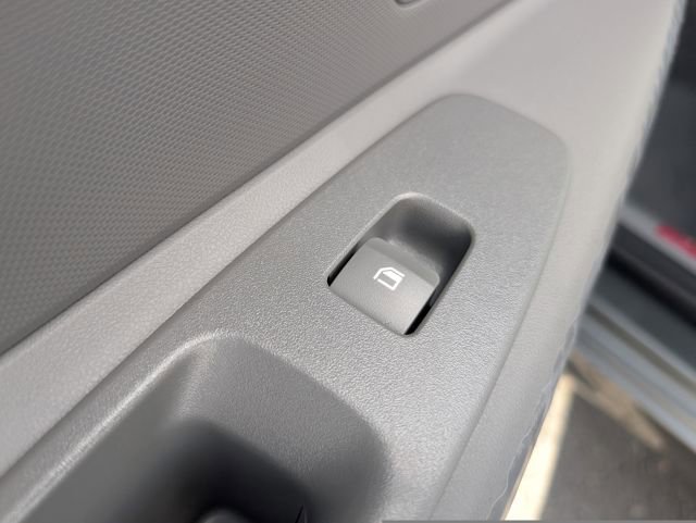 New 2026 Hyundai Elantra Blue image 12