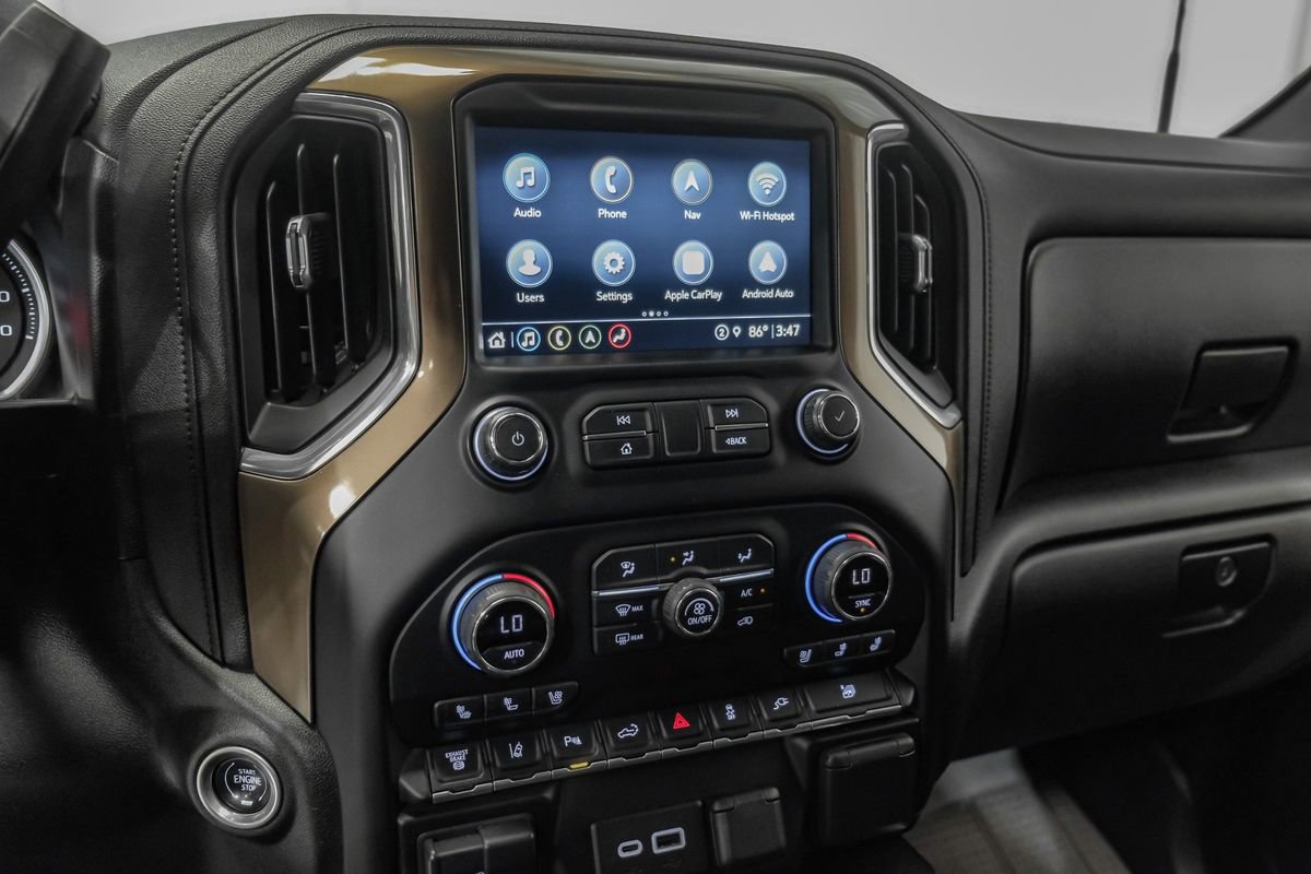 Used 2021 Chevrolet Silverado 3500 High Country w/ Snow Plow Prep/Camper Package image 26