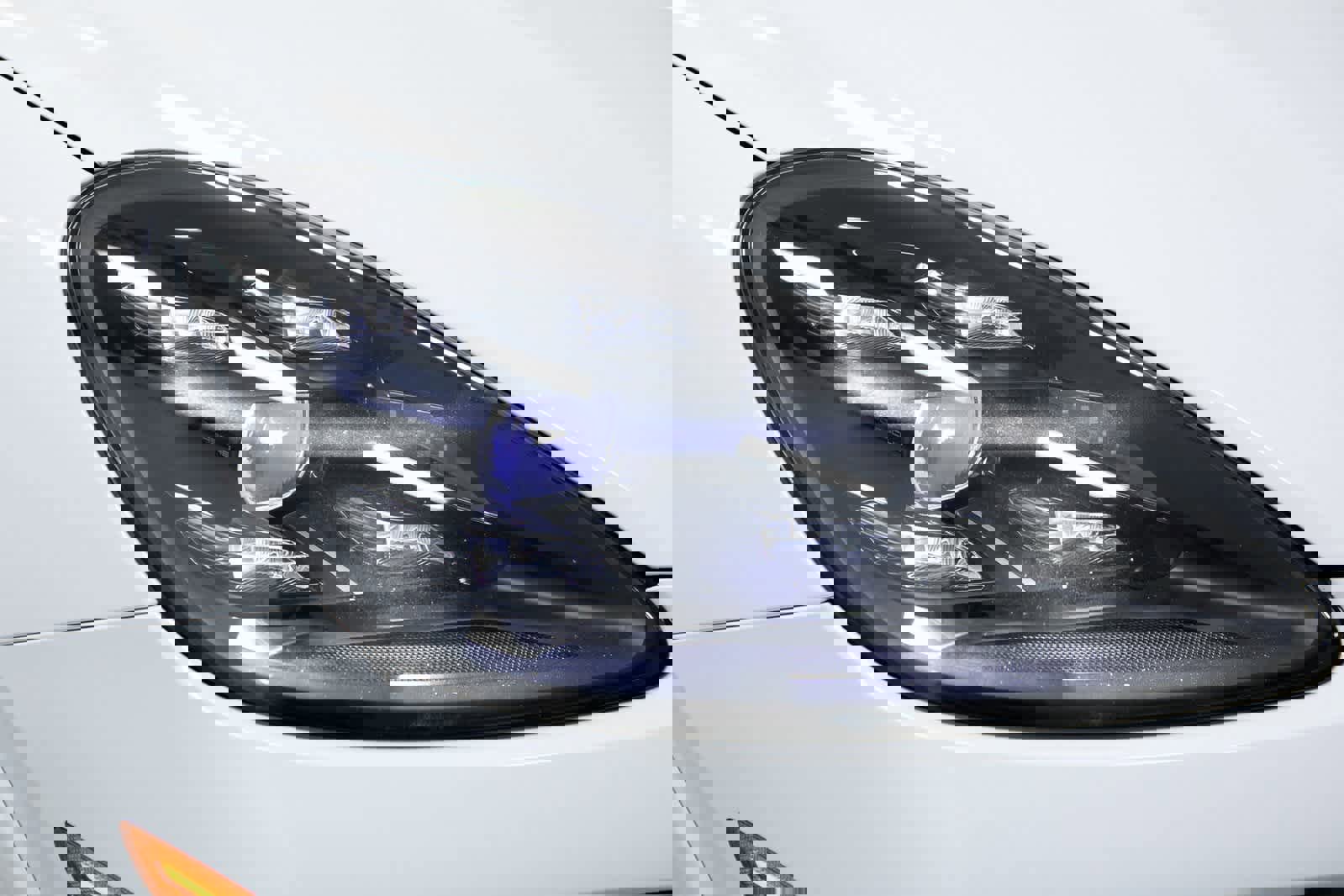 Certified 2023 Porsche Cayenne GTS w/ Premium Package Plus image 33