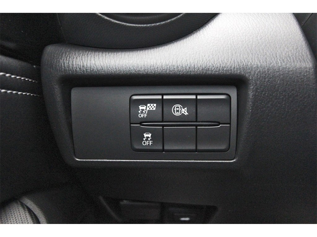 New 2025 MAZDA MX-5 Miata RF Club image 18