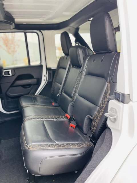 Used 2021 Jeep Wrangler Unlimited Sahara image 18