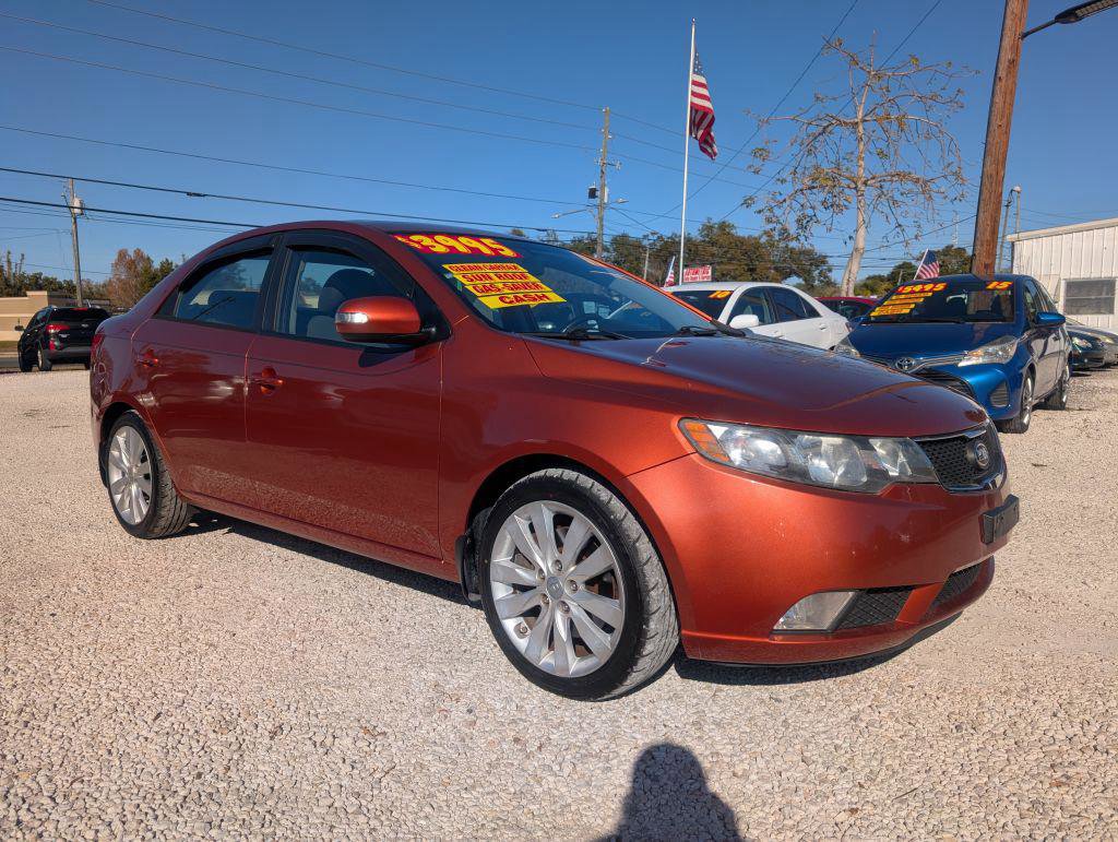 Used 2010 Kia Forte SX image 1