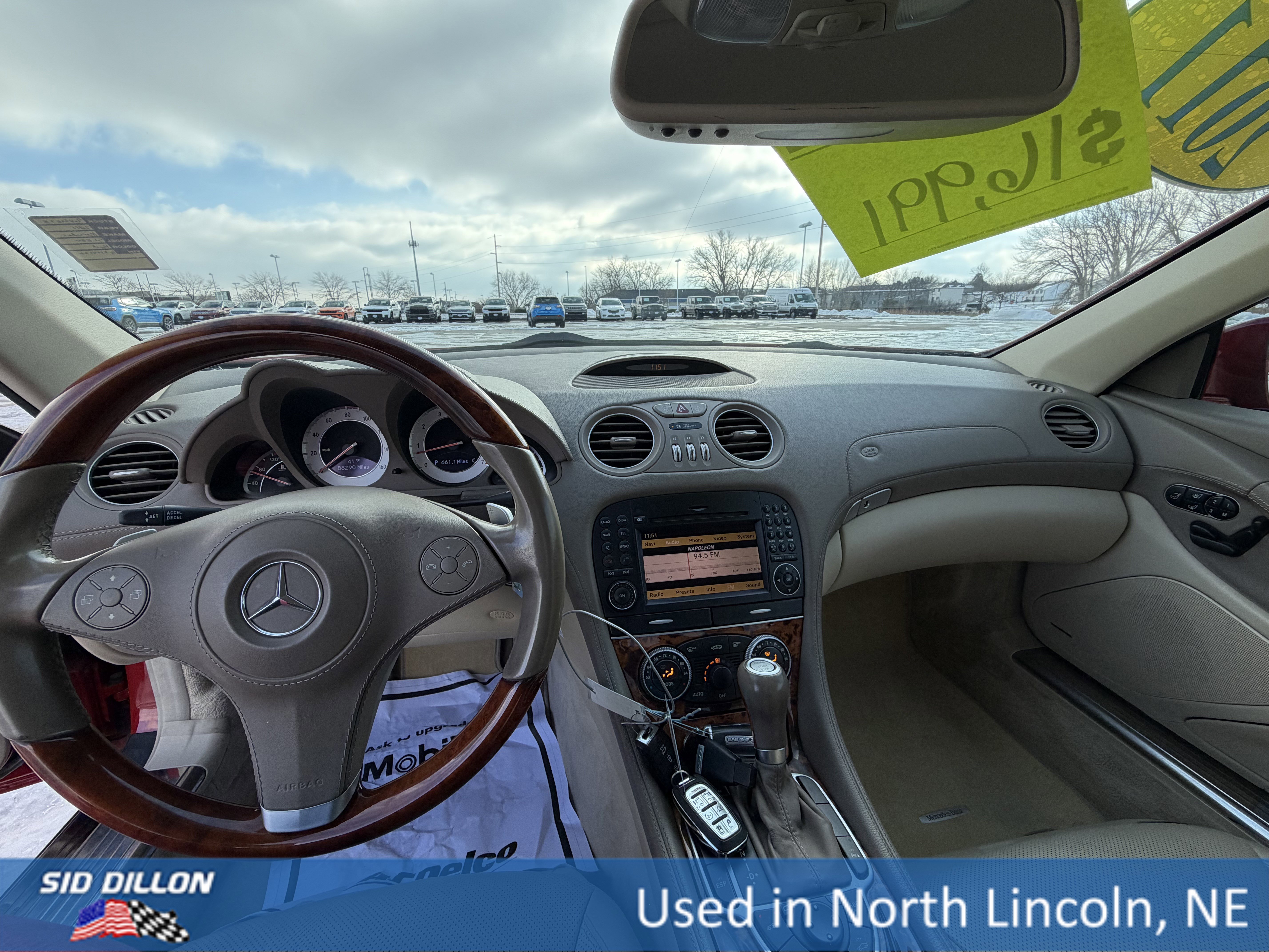 Used 2011 Mercedes-Benz SL 550 image 16