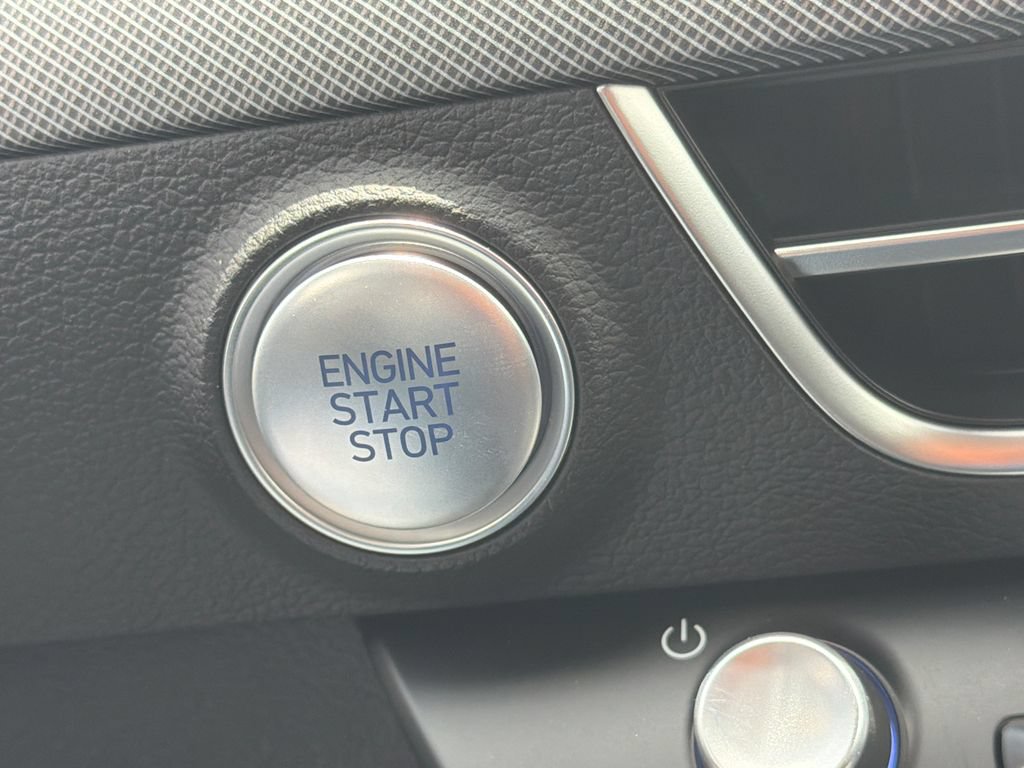 New 2026 Hyundai Sonata SEL FWD image 31
