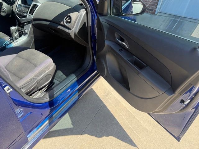 Used 2012 Chevrolet Cruze LT w/ RS Package FWD image 22