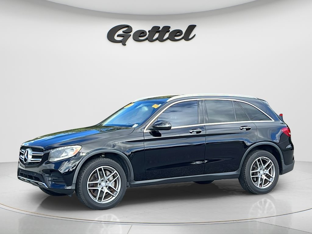 Used 2016 Mercedes-Benz GLC 300 image 1