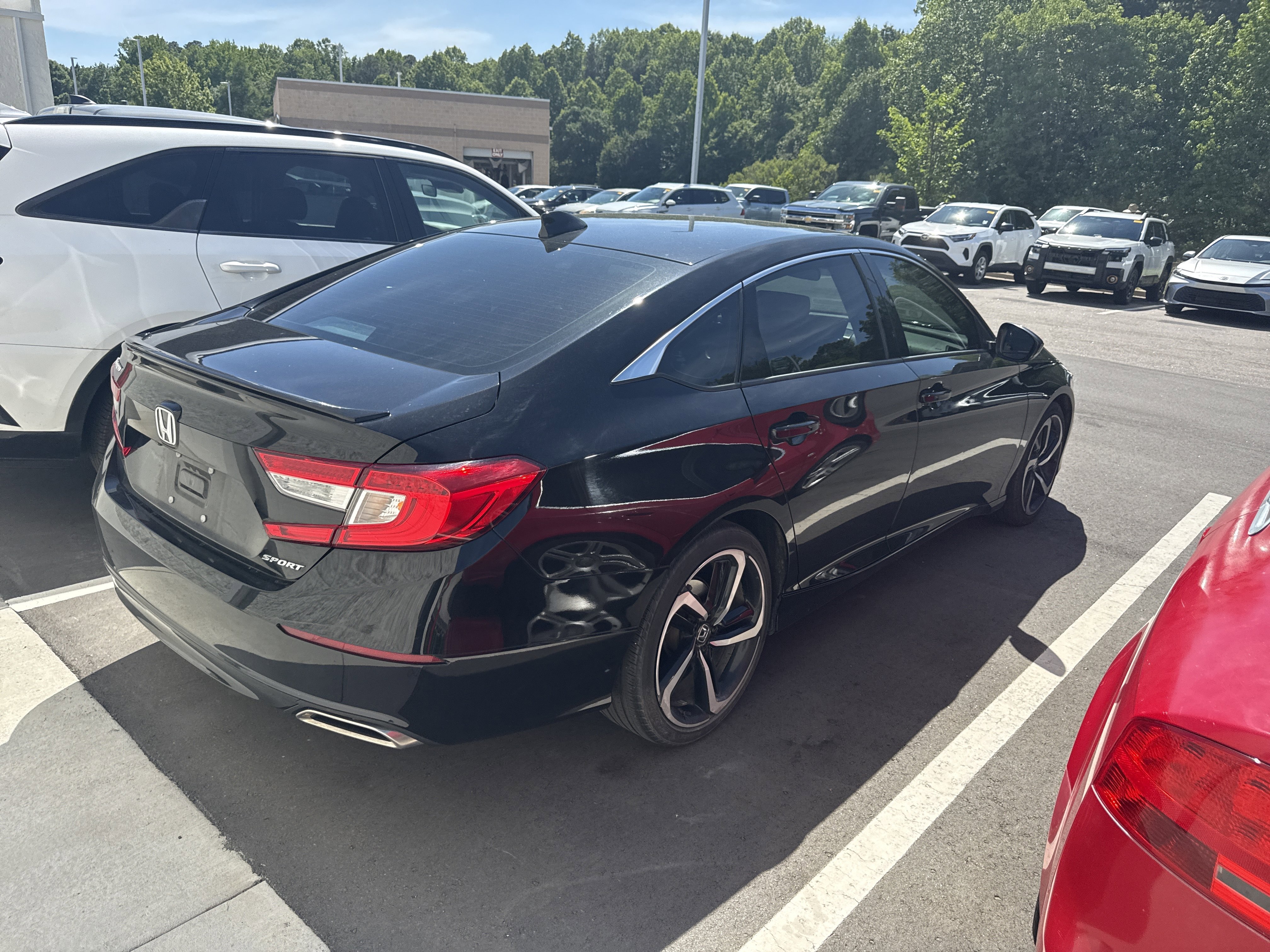 Used 2021 Honda Accord Sport image 6
