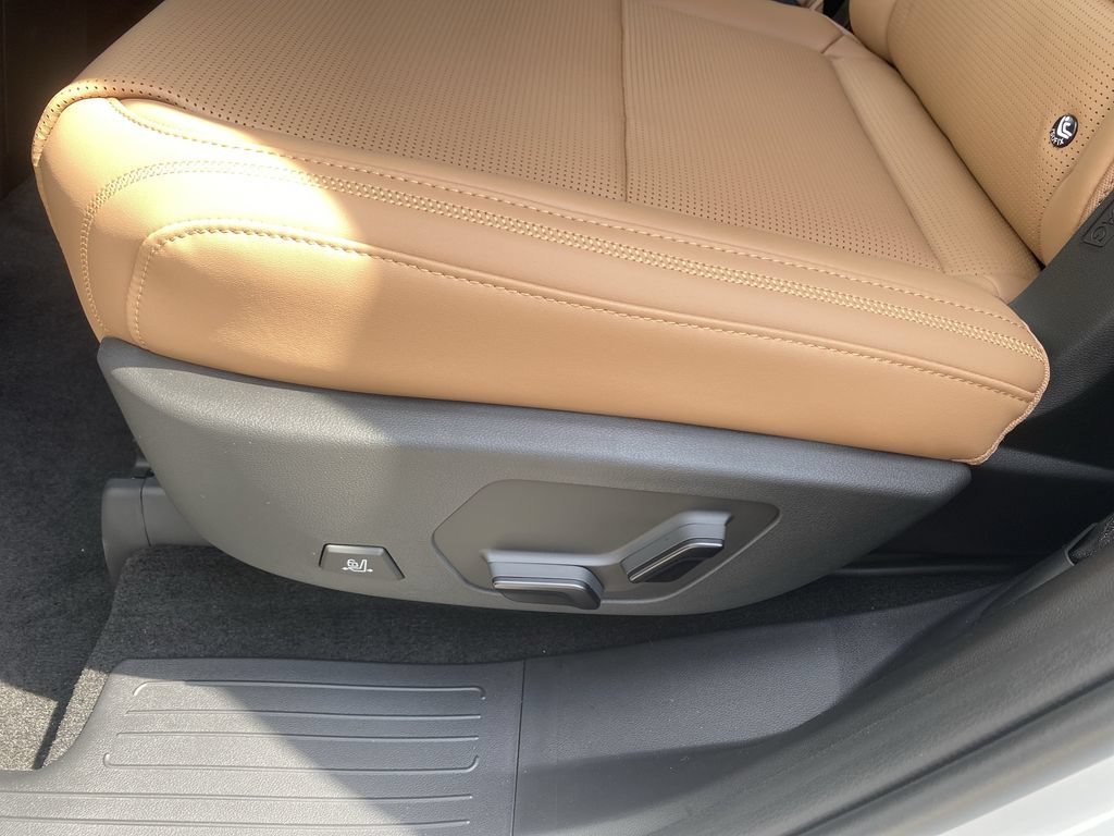 New 2027 Hyundai Santa Fe Calligraphy AWD/4WD image 33