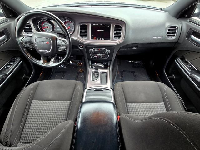 Used 2023 Dodge Charger SXT image 9