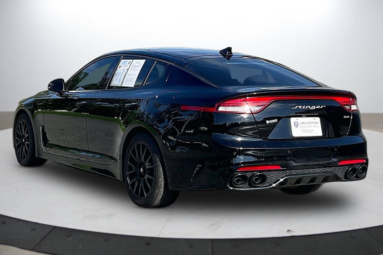 Used 2023 Kia Stinger GT-Line w/ Sun & Sound Package RWD image 6