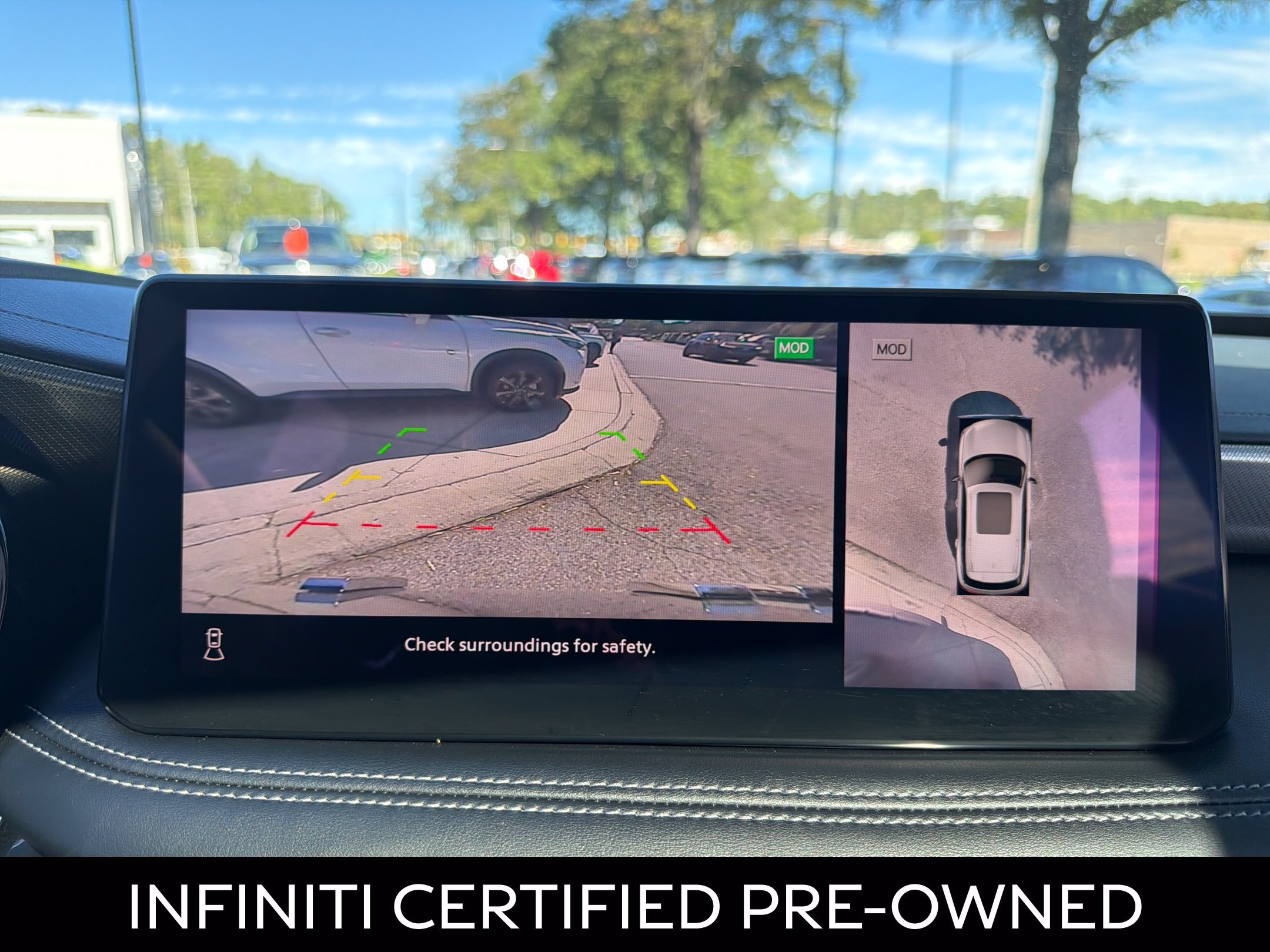 Certified 2025 INFINITI QX60 Luxe w/ Vision Package AWD/4WD image 8
