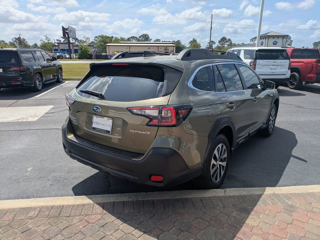 Certified 2025 Subaru Outback Premium image 5