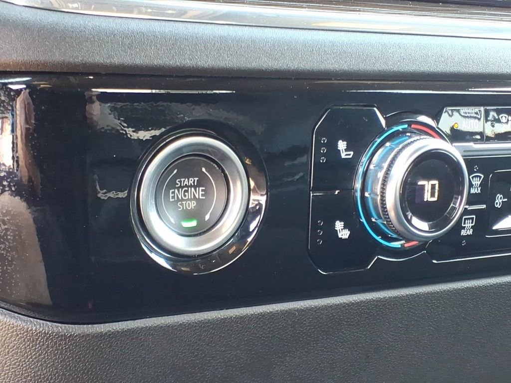 Used 2023 GMC Sierra 1500 Elevation image 14