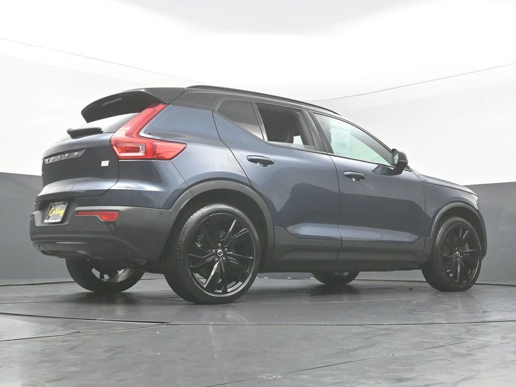 Used 2022 Volvo XC40 P8 Recharge Plus AWD/4WD image 40