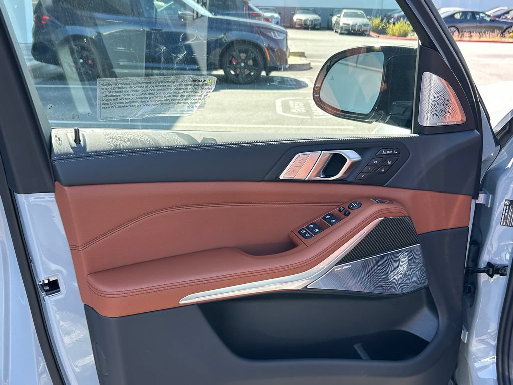 New 2027 BMW X7 M60i AWD/4WD image 11