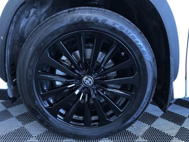 Used 2023 Toyota Highlander XSE image 19