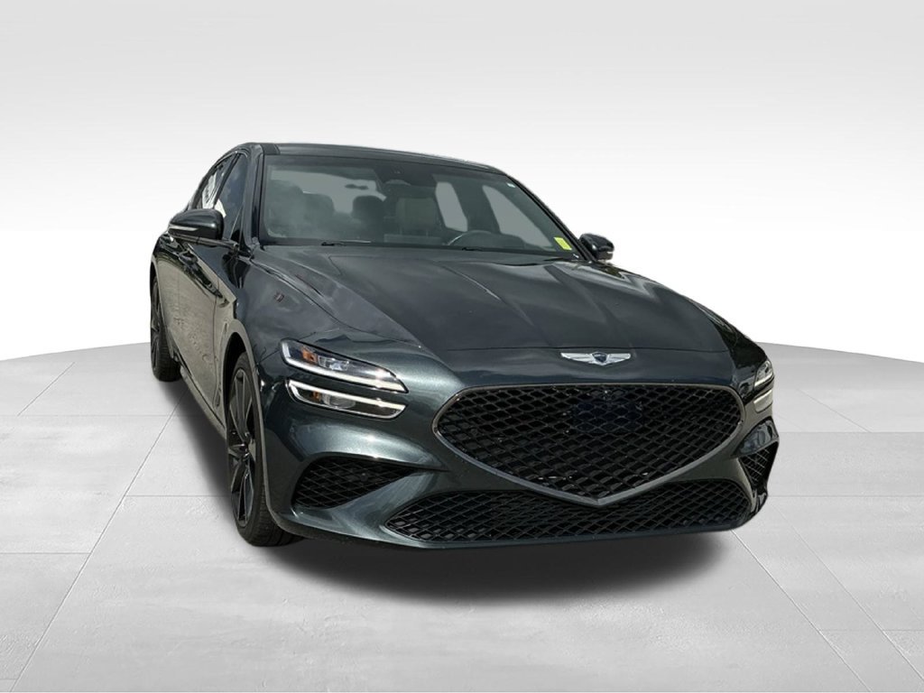 Used 2023 Genesis G70 3.3T w/ Sport Prestige Package RWD image 9
