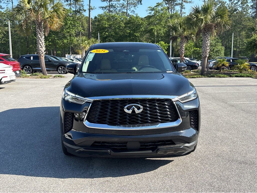 Certified 2025 INFINITI QX60 Pure image 2