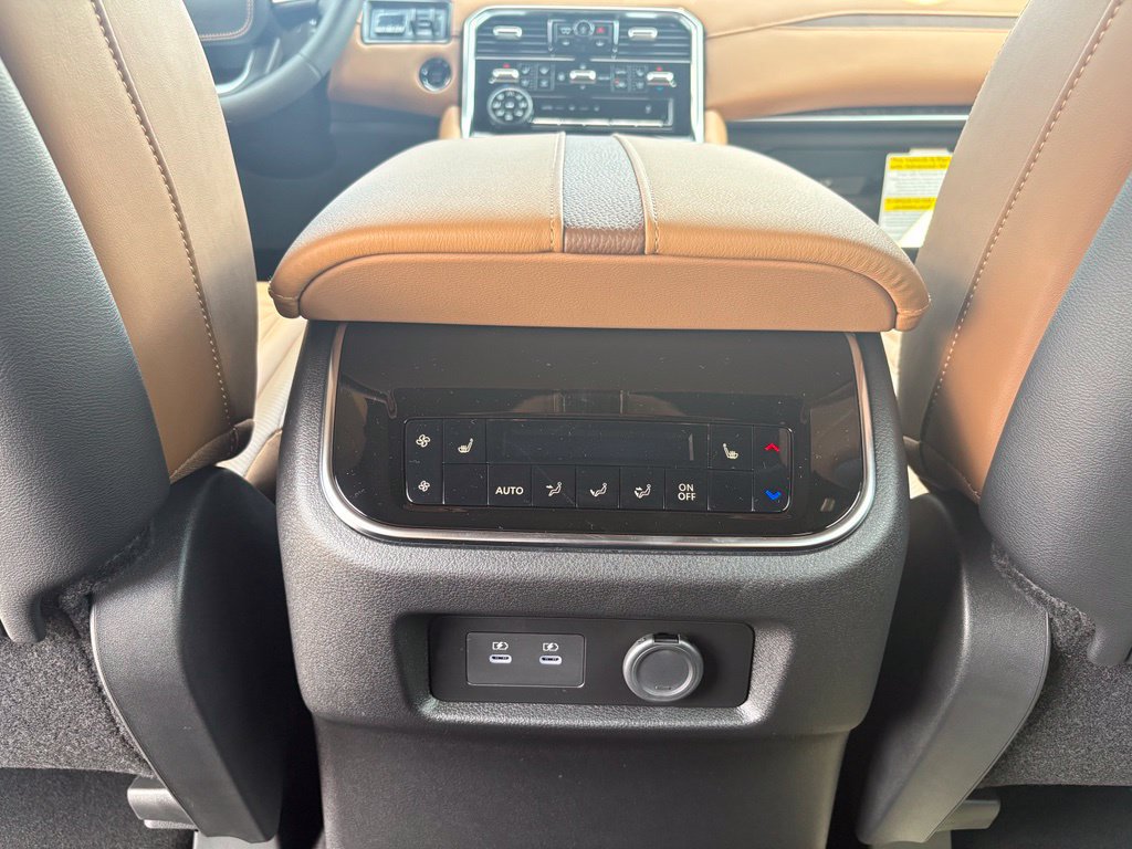 New 2026 Nissan Armada Platinum Reserve AWD/4WD image 22
