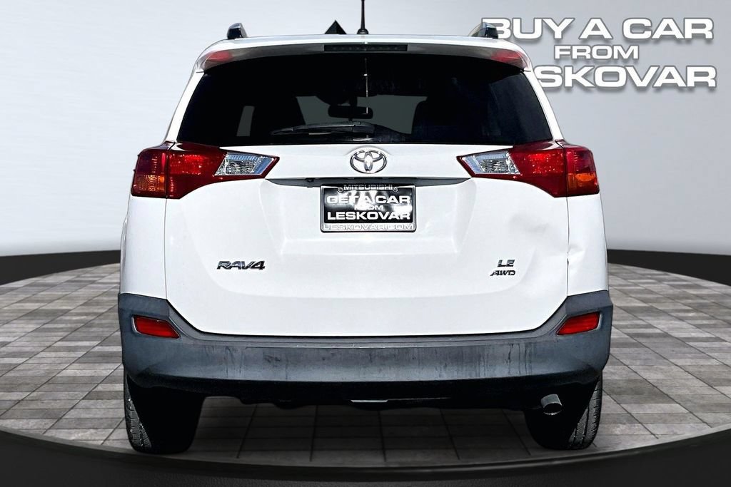 Used 2013 Toyota RAV4 LE AWD/4WD image 3