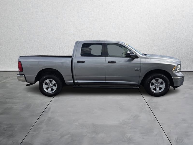 Used 2022 RAM 1500 Classic SLT w/ Electronics Group image 6