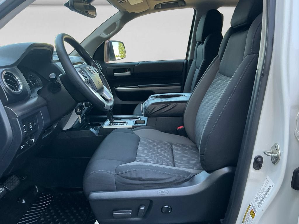 Used 2019 Toyota Tundra SR5 AWD/4WD image 10