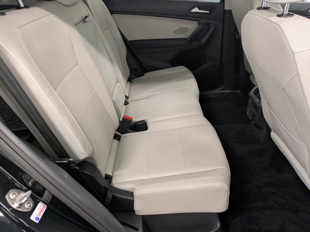Certified 2021 Volkswagen Tiguan SEL image 28