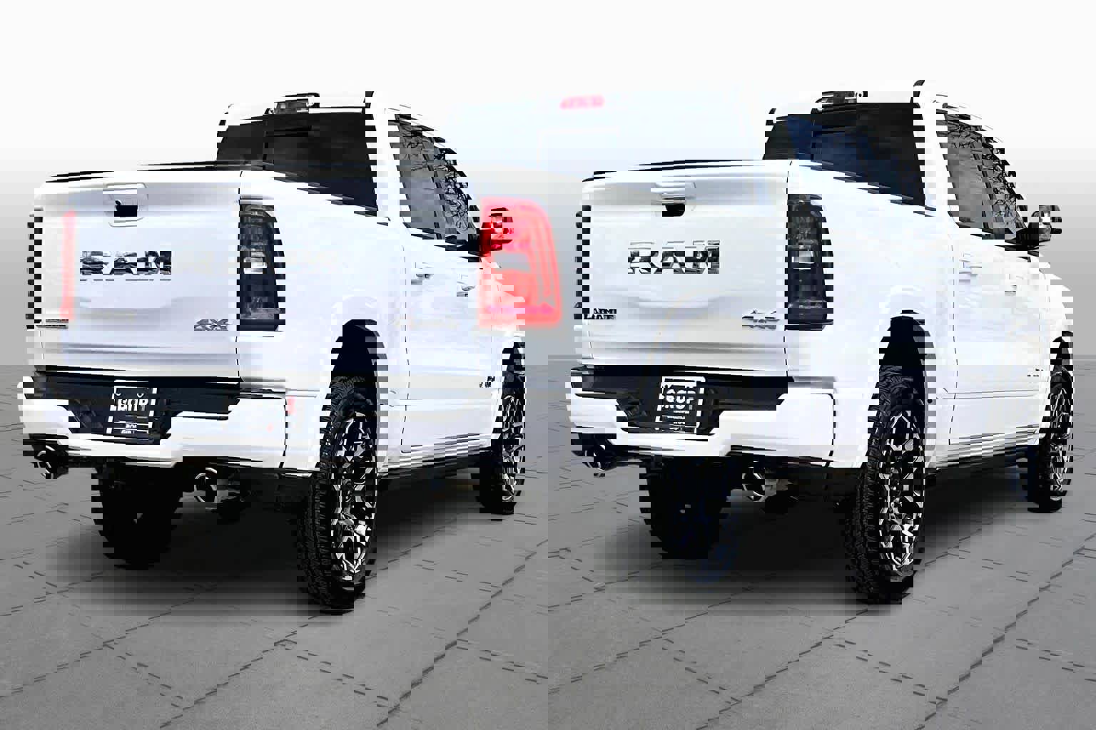 Used 2026 RAM 1500 Laramie w/ Laramie Southwest Edition image 12