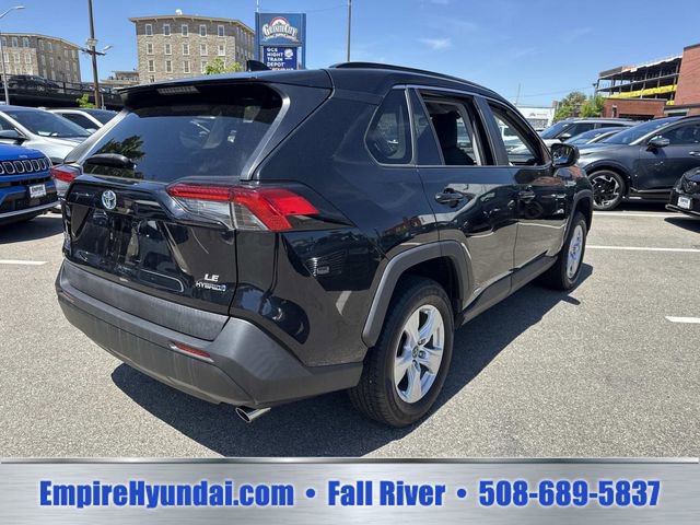 Used 2020 Toyota RAV4 LE AWD/4WD image 8