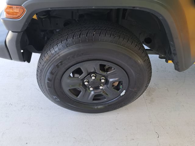 Used 2021 Jeep Wrangler Sport AWD/4WD image 26